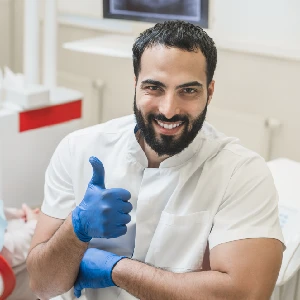 Signs You Need to See a Cosmetic Dentist in Sacramento